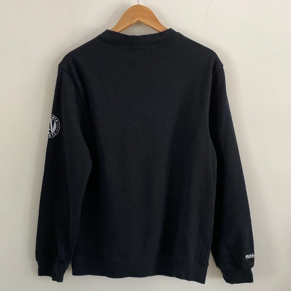 Atlanta United Sweatshirt M - Picture 6 of 6